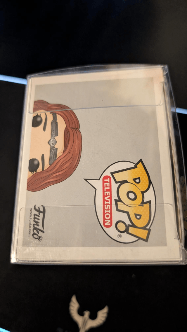 Funko Pop The Boys Queen Maeve 982 Signed By Dominique McElligott with SWAU Authentication 