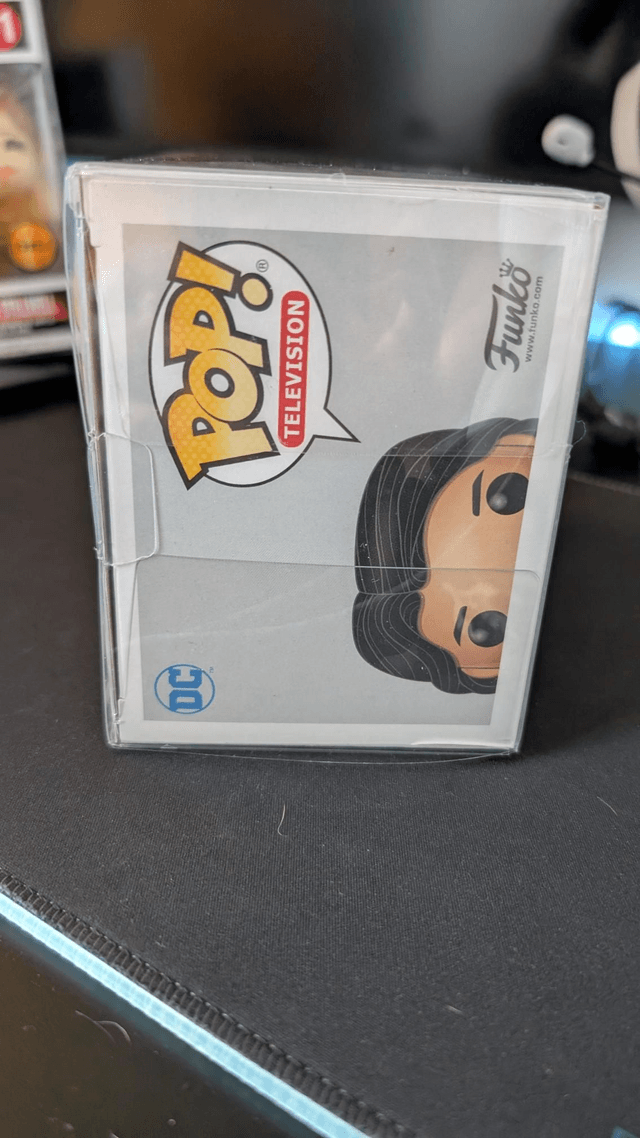 Funko Pop DC The Flash Cisco Ramon 835 Signed By Carlos Valdes With SWAU Authentication 