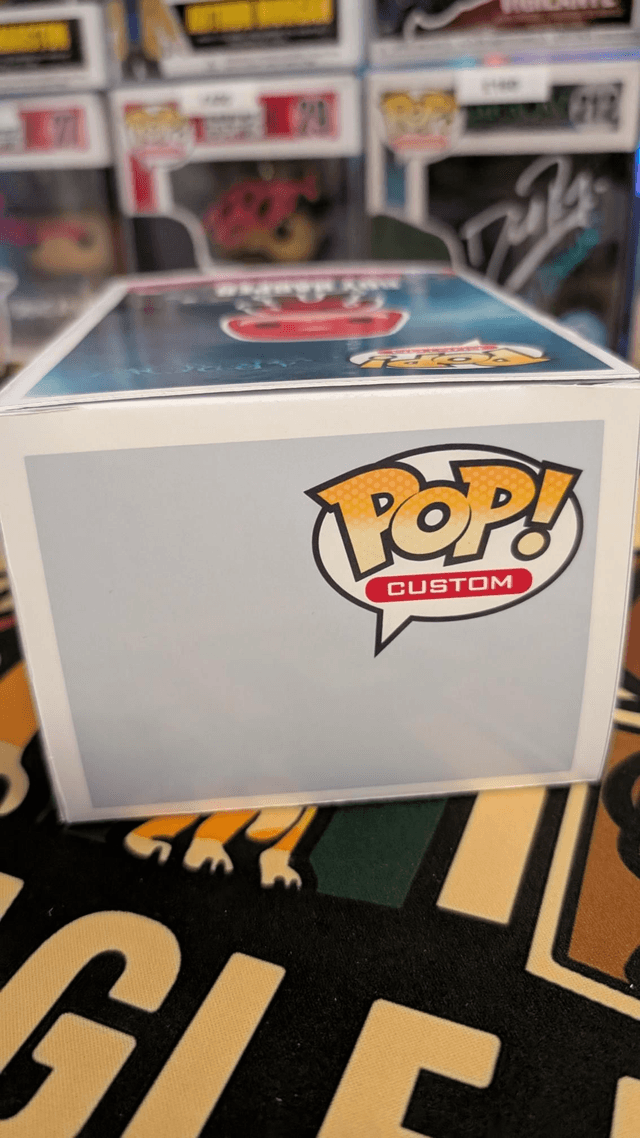 Custom Funko Pop DC Arrow Roy Harper signed by Colton Haynes with SWAU COA 