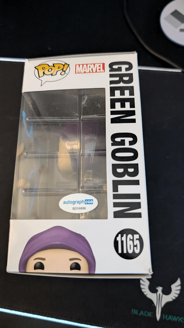 Funko Pop Marvel Spider-Man No Way Home Green Goblin 1165 Signed By Willem Dafoe with ACOA