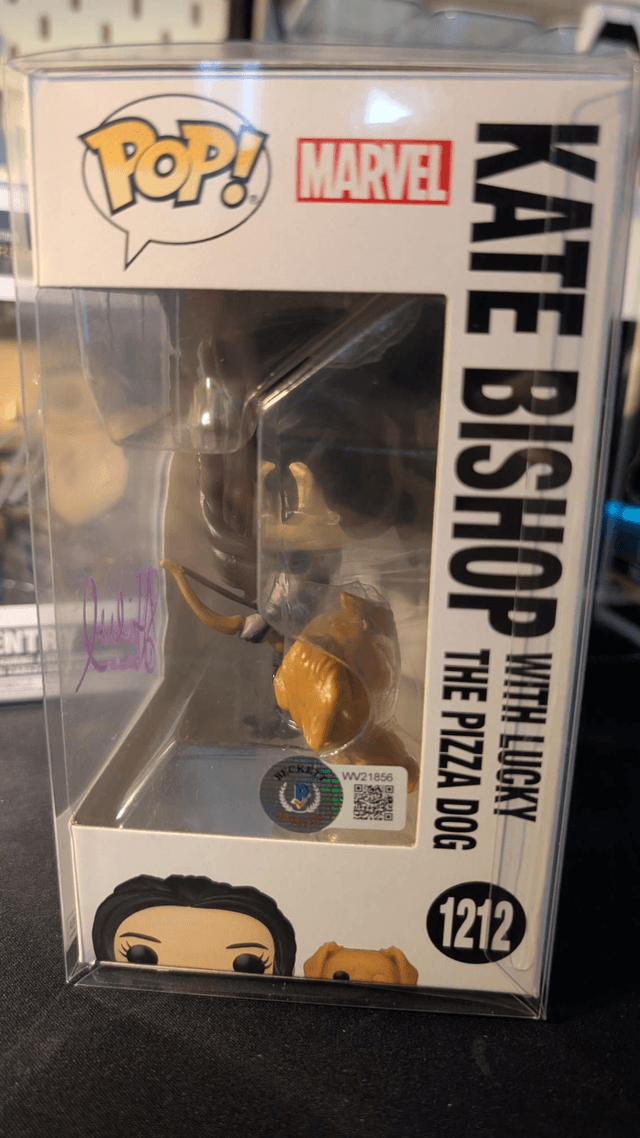 Funko Pop Marvel Hawkeye Kate Bishop 1212 Signed By Hailee Steinfeld with Beckett Witnessed Authentication