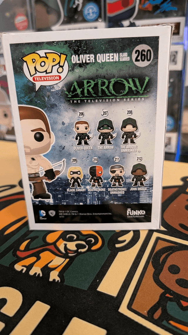 Funko Pop DC Arrow Oliver Queen Island Scarred 260 Signed By Stephen Amell with SWAU COA 