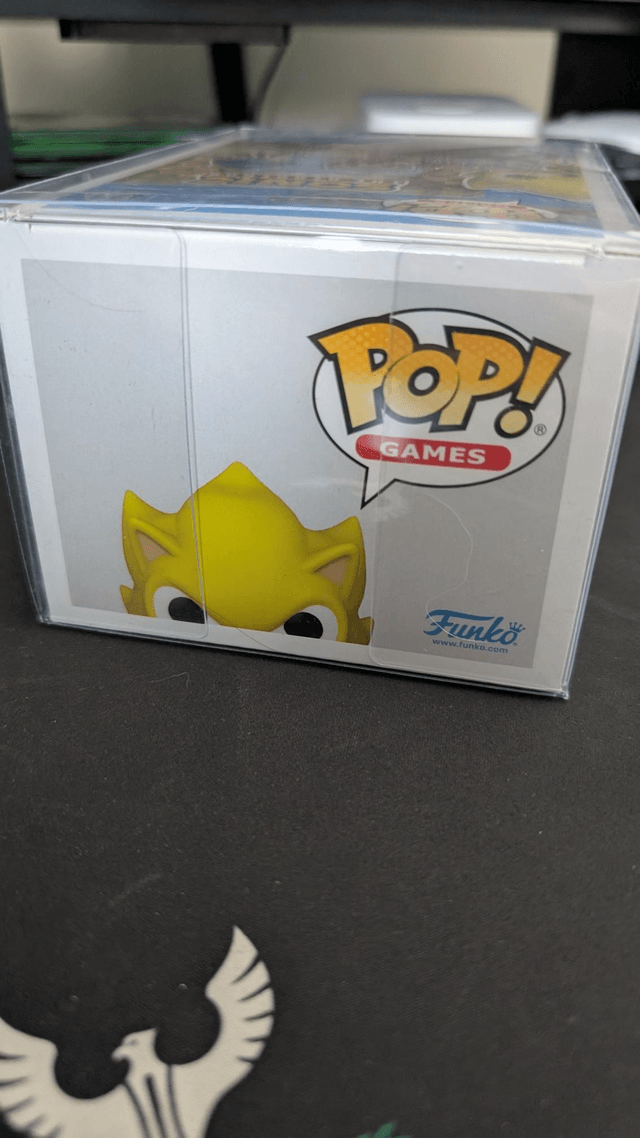 Funko Pop Sonic The Hedgehog Super Sonic 923 Signed By Wally Wingert with SWAU Authentication 