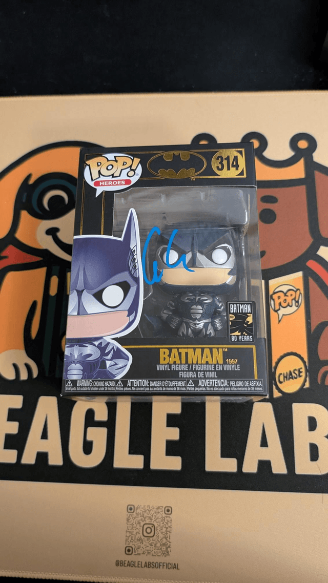 Funko Pop DC Batman 1997 314 Signed By George Clooney with Beckett Authentication 