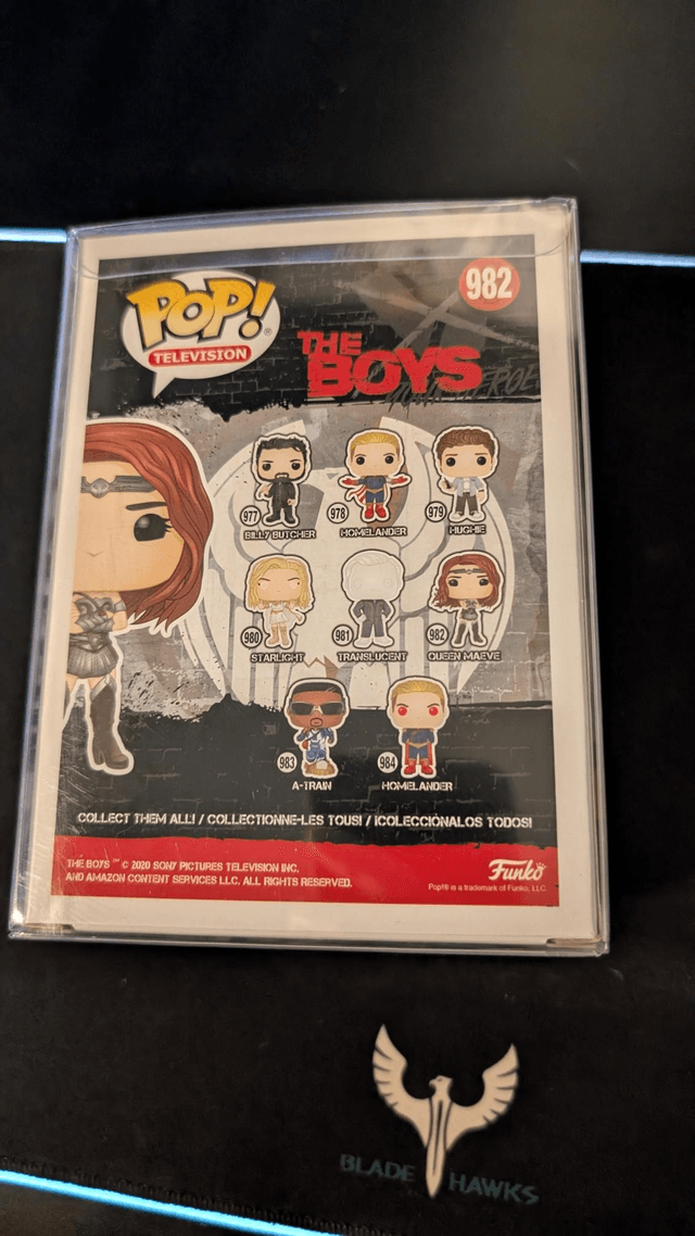 Funko Pop The Boys Queen Maeve 982 Signed By Dominique McElligott with SWAU Authentication 