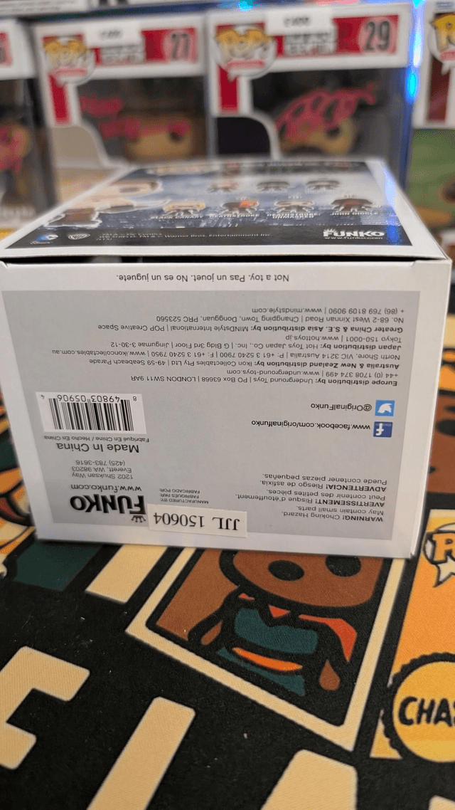 Funko Pop DC Arrow Oliver Queen Island Scarred 260 Signed By Stephen Amell with SWAU COA 