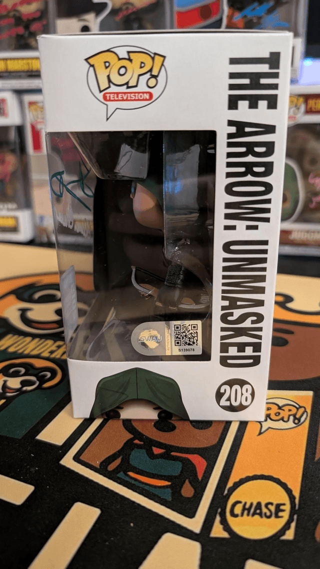Funko Pop DC Arrow Oliver Queen Unmasked 208 Signed By Stephen Amell with SWAU COA 
