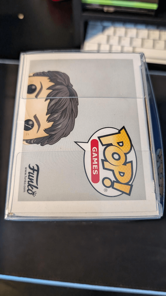 Funko Pop Playstation Joel The Last Of Us 620 with SWAU Authentication 