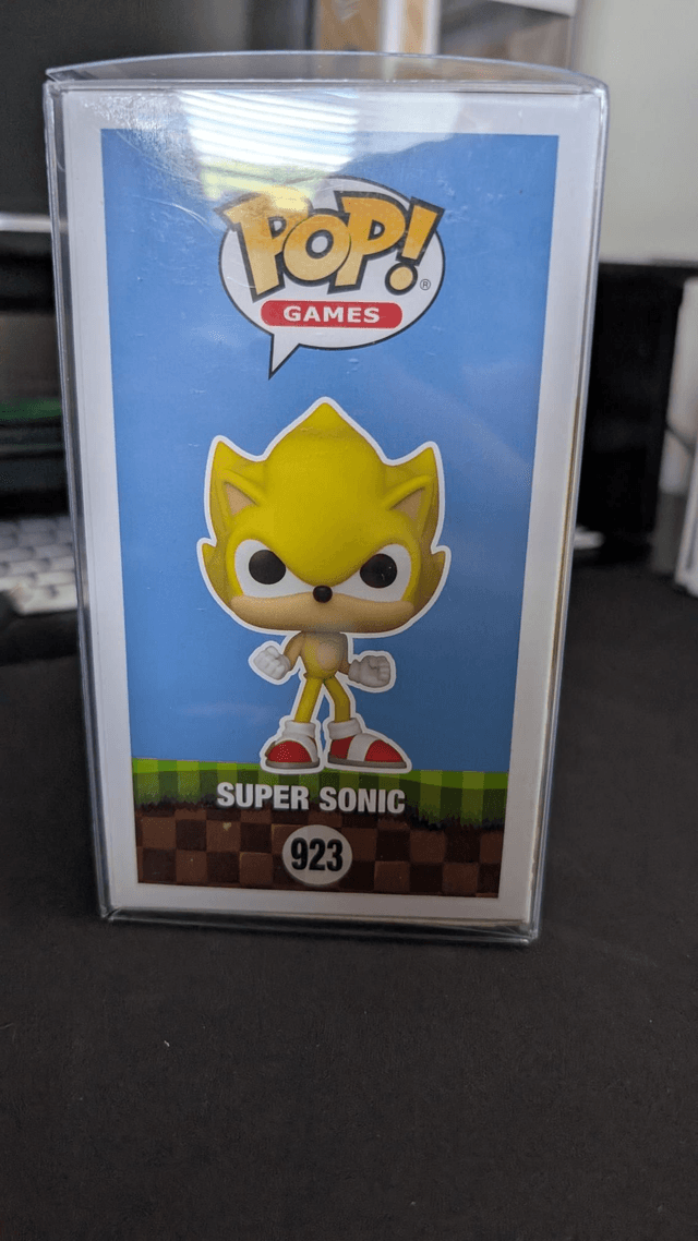 Funko Pop Sonic The Hedgehog Super Sonic 923 Signed By Wally Wingert with SWAU Authentication 