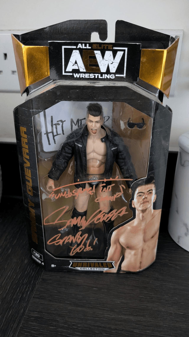 AEW Signed Unrivaled Series 4 Sammy Guevara #30 Figure with SWAU Authentication 