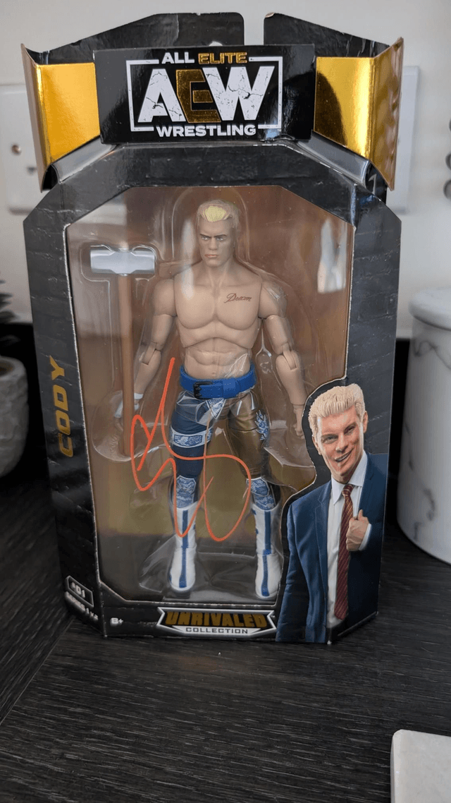 AEW Signed Unrivaled Series 1 Cody Rhodes #01 Figure with SWAU Authentication 