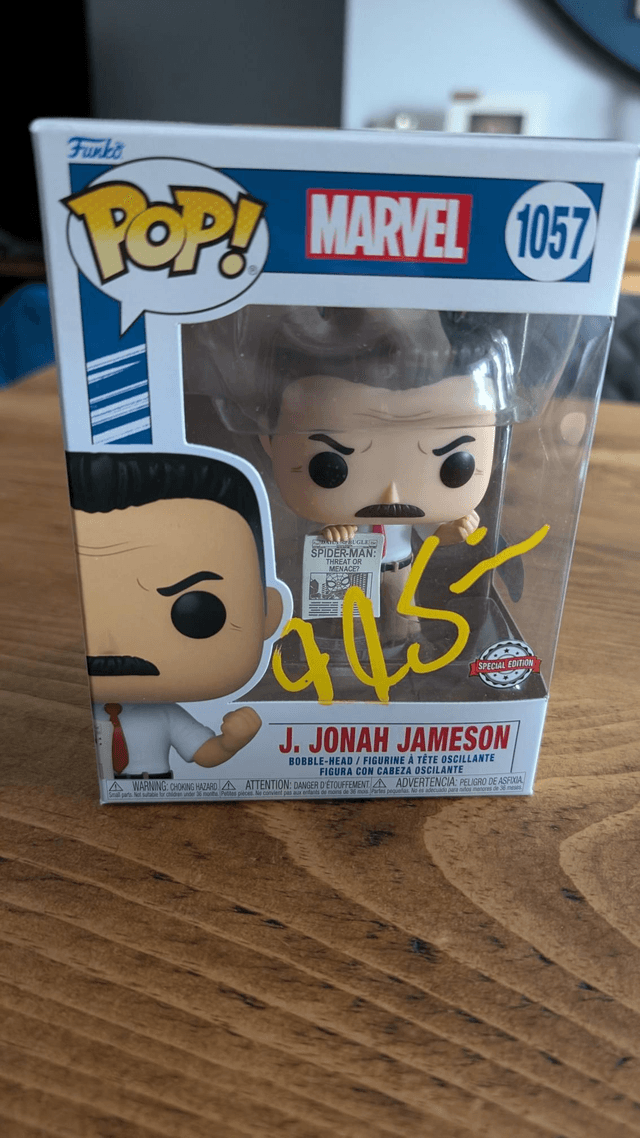 Funko Pop Marvel Spider-Man J Jonah Jameson 1057 Signed By JK Simmons with Beckett Authentication