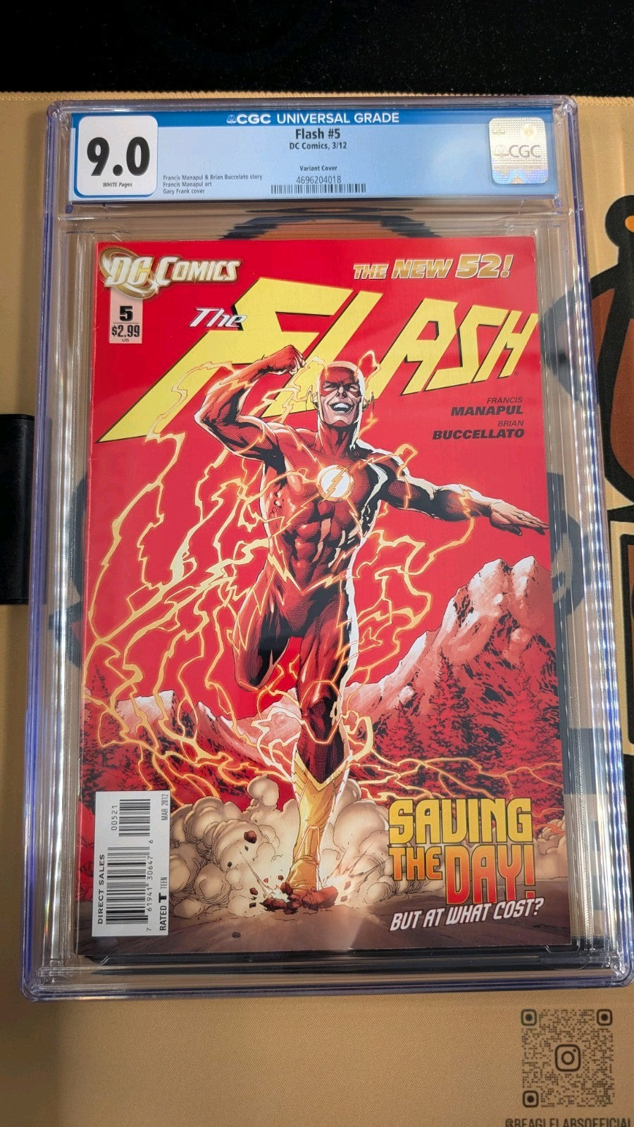 FLASH # 5   / DC Comics / The New 52 / CGC 9.0 Variant