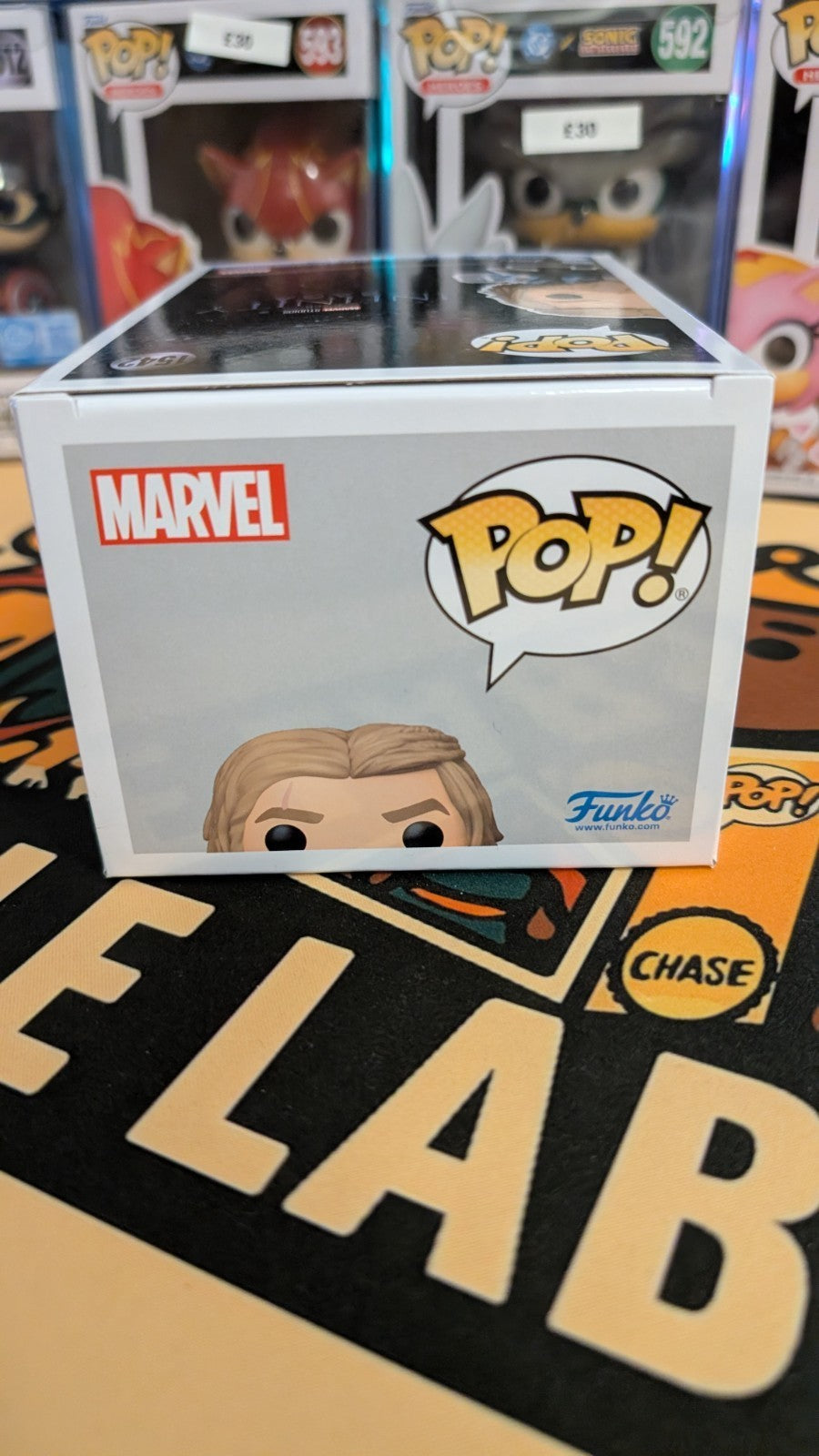 Funko Pop! The Infinity Saga – Bro Thor/Thor #1542 Exclusive Vinyl Figure Marvel