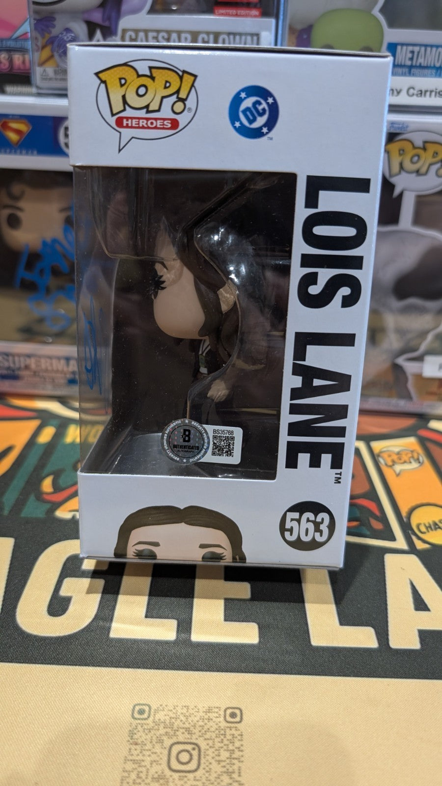 Funko Pop DC Superman Lois Lane 563 Signed by Rachel Brosnahan with Beckett COA