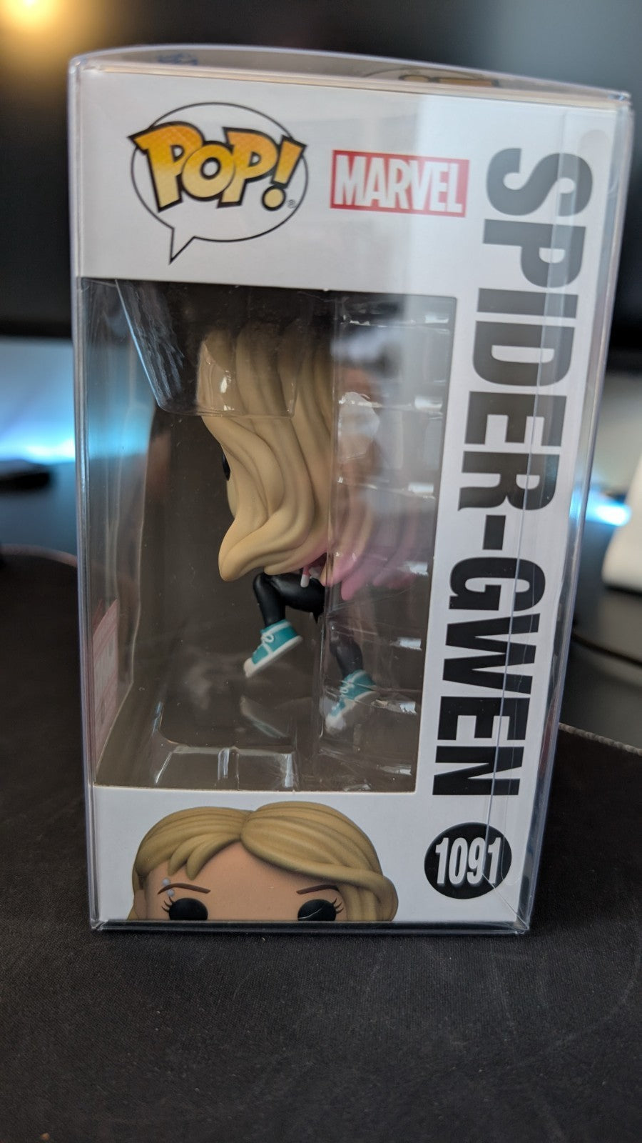 Spider-Gwen 1091 Funko Pop! Vinyl Spider-Man Across The Spiderverse Marvel Corps