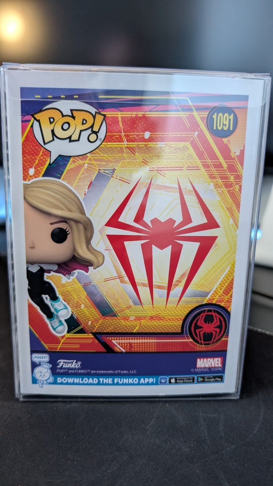 Spider-Gwen 1091 Funko Pop! Vinyl Spider-Man Across The Spiderverse Marvel Corps