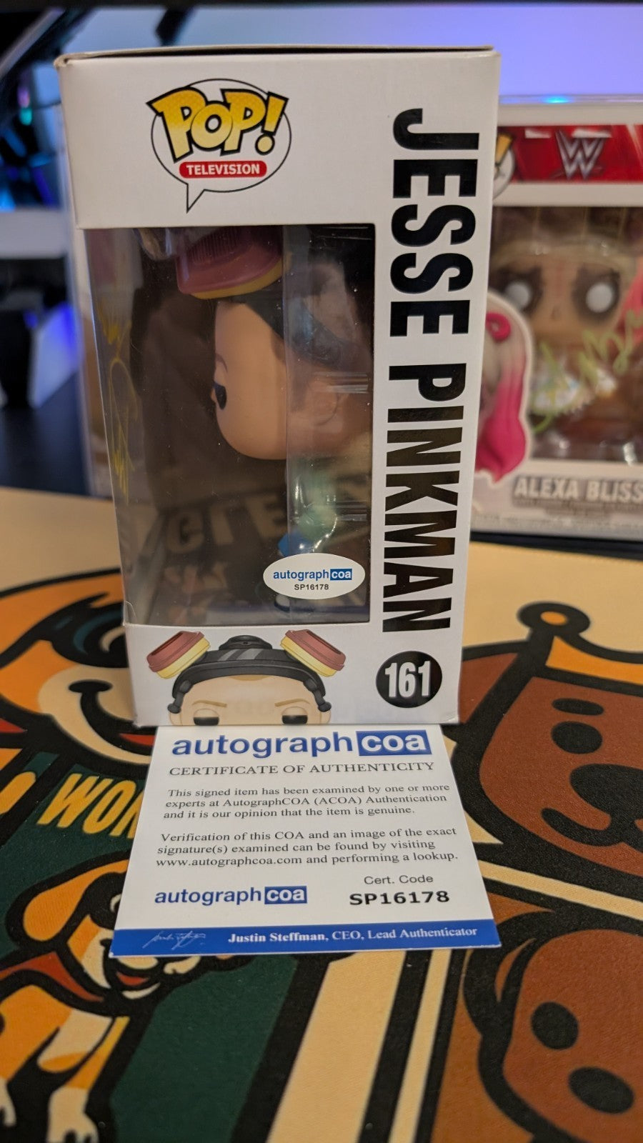 Aaron Paul Signed Jesse Pinkman Funko Pop Breaking Bad 161 Green Suit ACOA