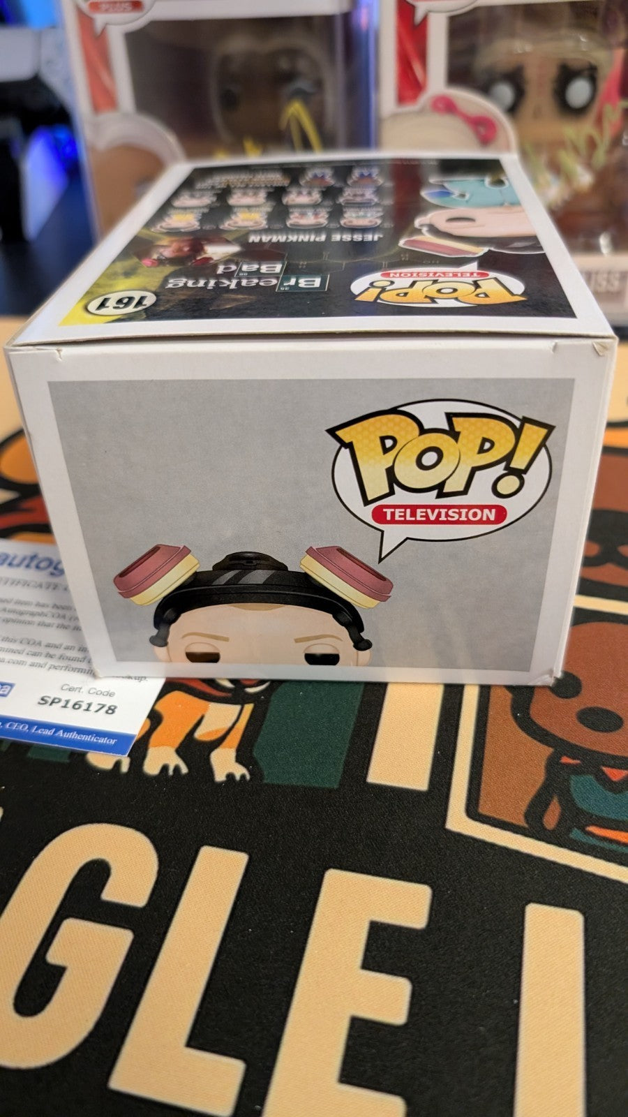 Aaron Paul Signed Jesse Pinkman Funko Pop Breaking Bad 161 Green Suit ACOA