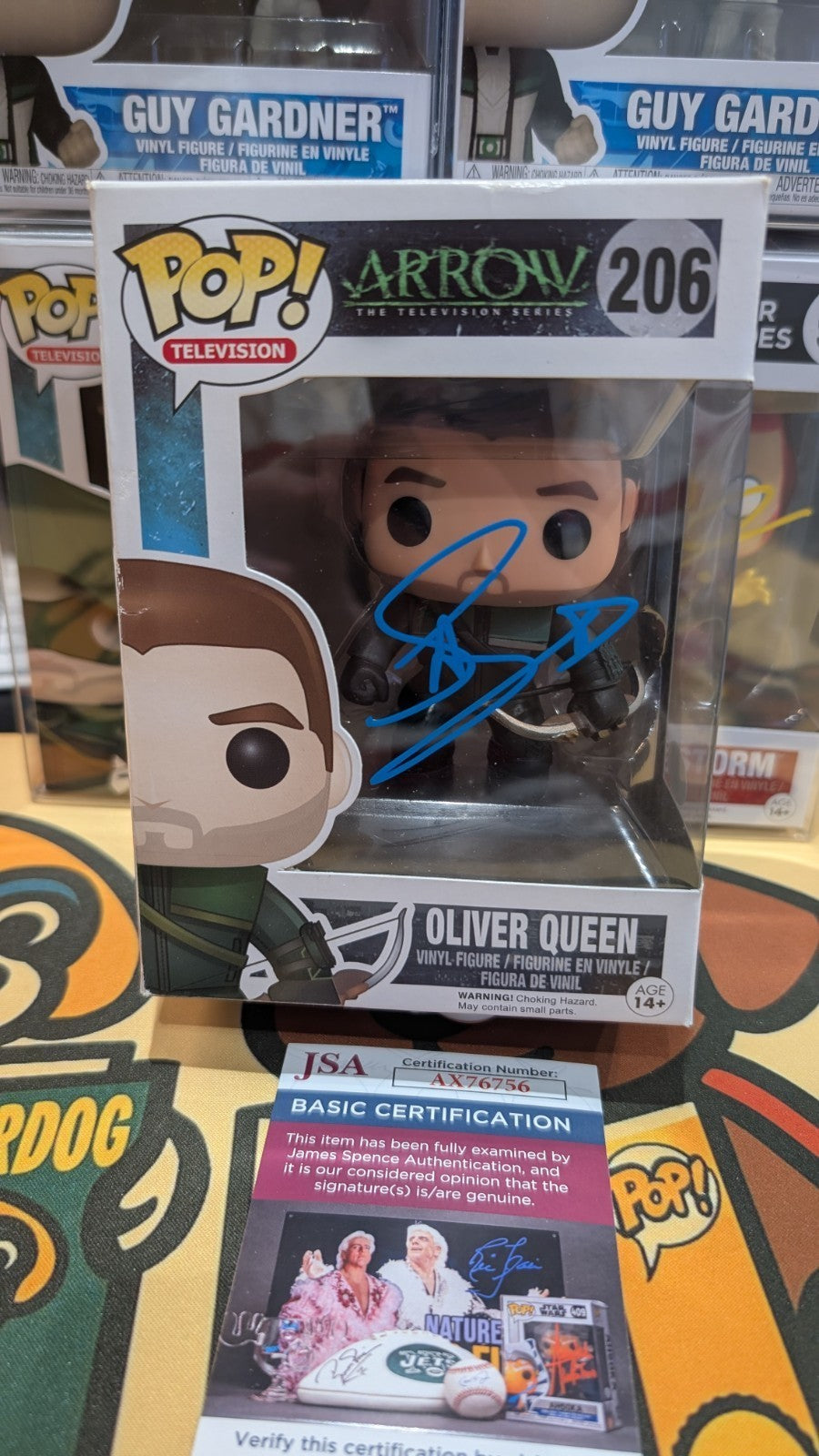 Signed Stephen Amell Funko POP! Arrowverse The Arrow Oliver Queen #206 JSA COA