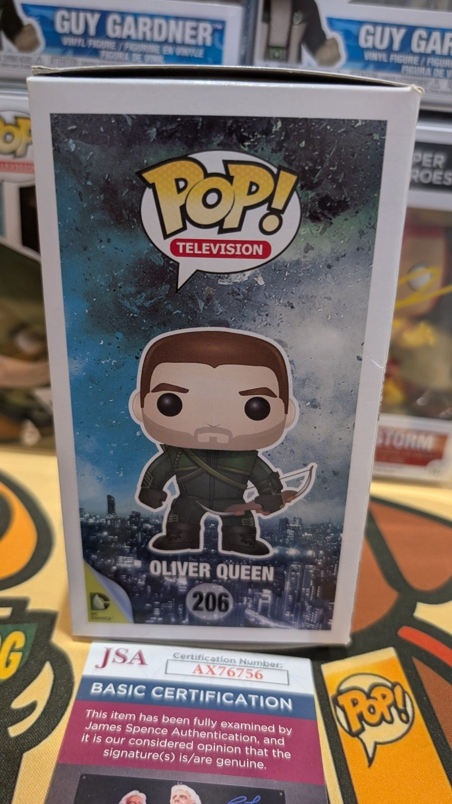 Signed Stephen Amell Funko POP! Arrowverse The Arrow Oliver Queen #206 JSA COA