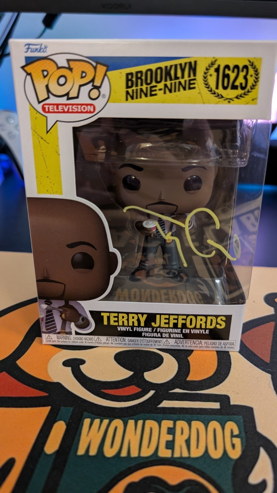 Funko Pop! Brooklyn Nine-Nine Terry Jeffords Signed By Terry Crews PSA COA #1623