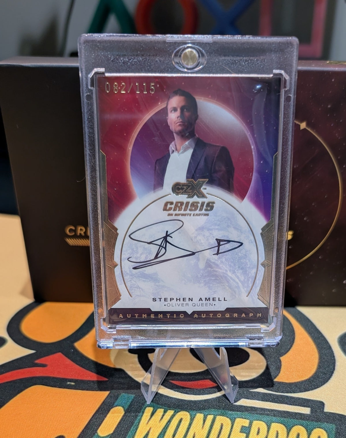 CZX Crisis on Infinite Earths Autograph SA-OQ Stephen Amell as Oliver Queen /115