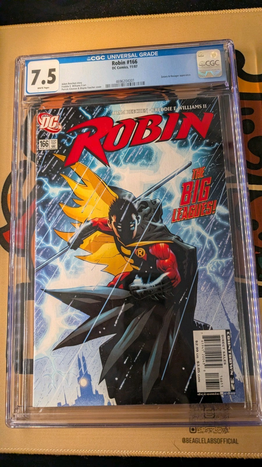 Batman DC Robin Variant #166 CGC Graded Comics 7.5