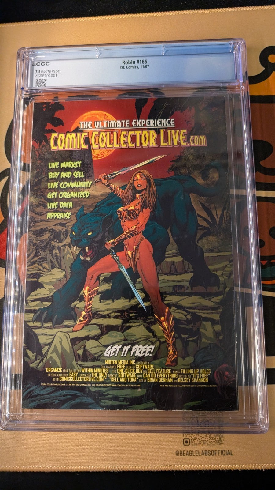 Batman DC Robin Variant #166 CGC Graded Comics 7.5