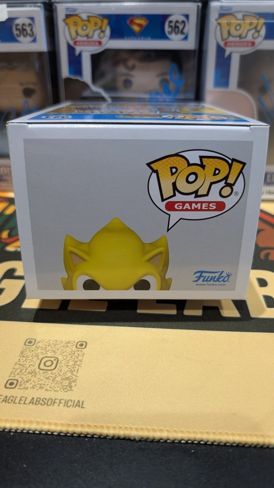 Funko Pop! Games Sonic the Hedgehog #923 Super Sonic SIGNED By Wally Wingert
