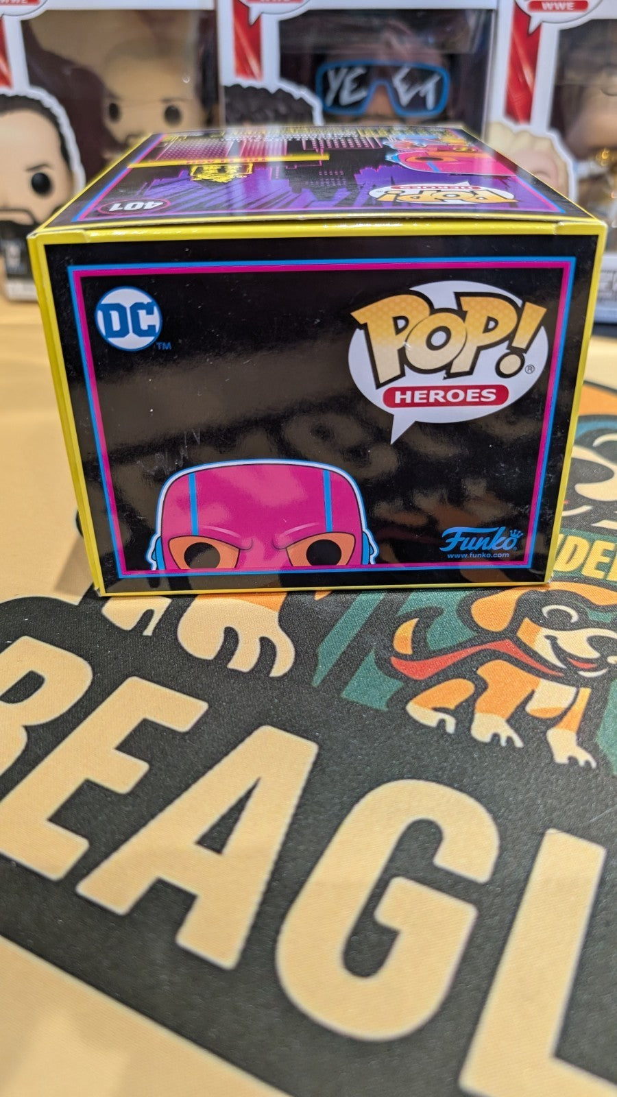 Funko Pop! Dc The Flash Black Light #401 Asia Exclusive RARE