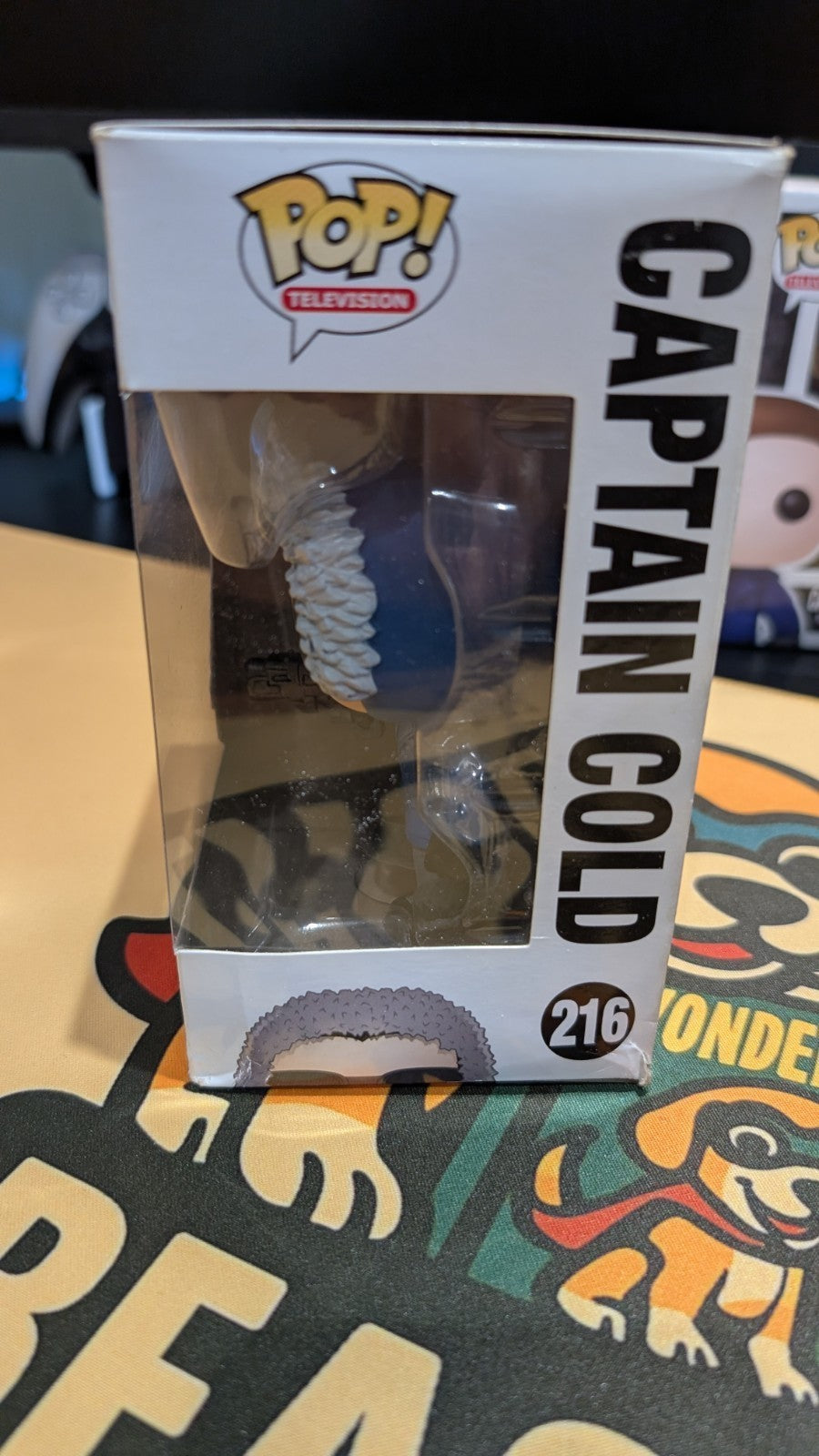 Funko Pop! - Vaulted The Flash Vinyl Figure: Captain Cold #216